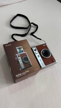 كاميرا Instax Mini Evo • طباعة فورية • أربيل