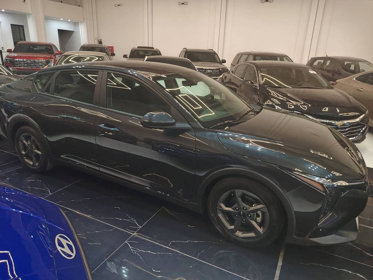 كيا k4 موديل ٢٥ مواصفات LX بصمة ويل كب اشاير بالمري رادار نقطة عمياء رادار امامي كامره تشغيل عن بعد صبغ حافة البنيد فقط بدون ارباك شواصي كله سليمة تبريد بلادي السيارة  كله ليبل واحد ماشية ٣ الف ميل مكانه اربيل تترقم فقط شمالي تكلفة الرقم ١٢ ورقة لمعرفة السعر اتصل *********** واتس اب صور الحادث داخل الننشور
