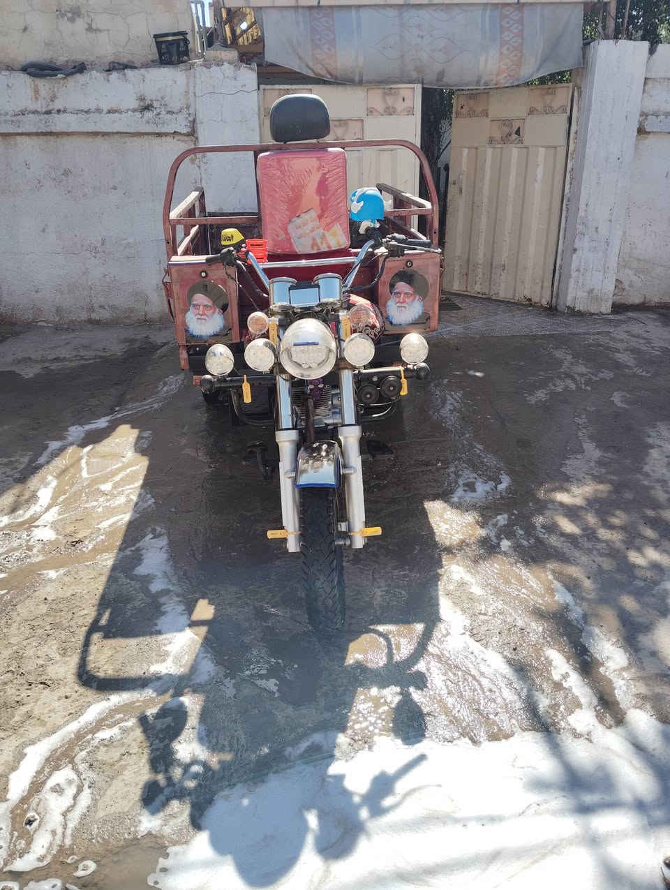 ستوته جمره موديل 2016 رقم ابيض وسنويه مكفوله كفاله عامه تعمير 25 محرك جديد شاصي مكفول ستوته بلا صبغ بلا دي  كلها على شركه كهربايات كلها تشتغل ربع ماتصرف عليها السعر خاص اتصل *********** او واتساب
