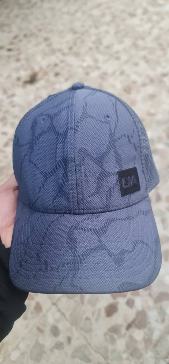 كاسكيتات بالة ما مستخدم سوبر 
قطع كلهن ماركات اصلية 
سعر قطعة 15 الف 
للحجز و ستفسار مراسلة وتساب ***********
عنوان حي ؤر  شارع مطعم فلسطيني مجاور مطعم ابن شام
