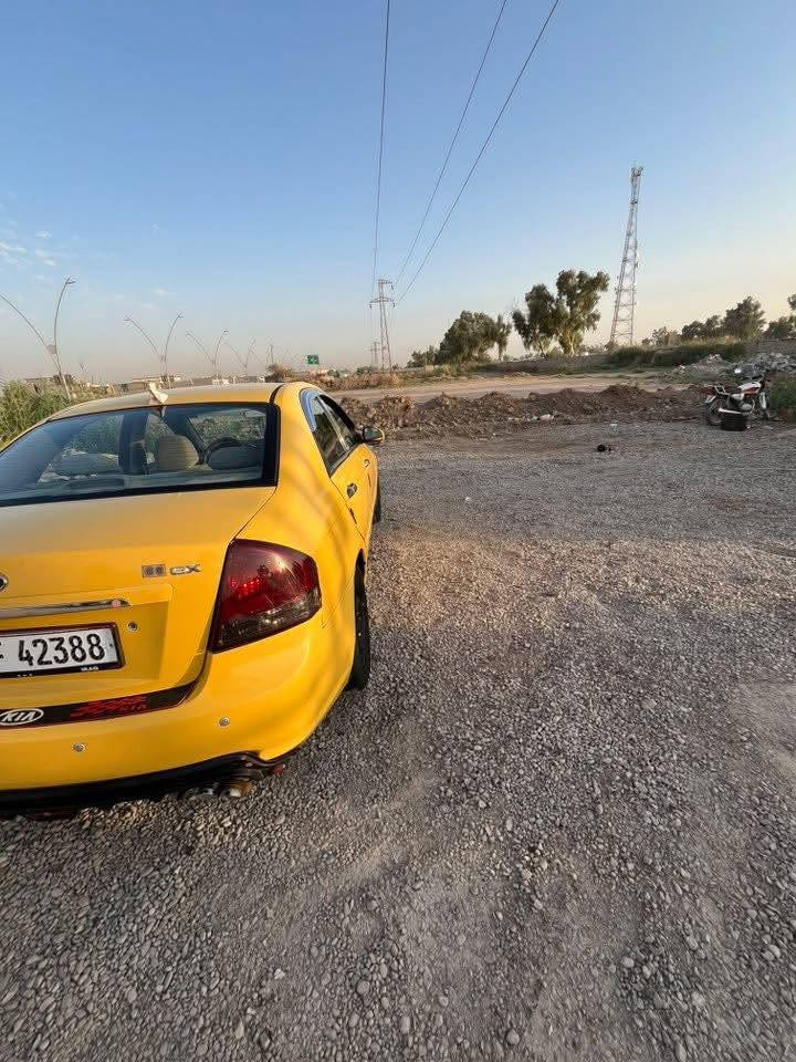 السلام عليكم سبكتره 2009 مكينه 2000دوش صار شهر من شديتها حادثها قبق جنطه تحويل ثاني يوم سياره كامله صدر 80/100مكان السياره بعقوبه رقم الهاتف ***********السعر 70وبيها مجال قليل اتصل وتدلل
