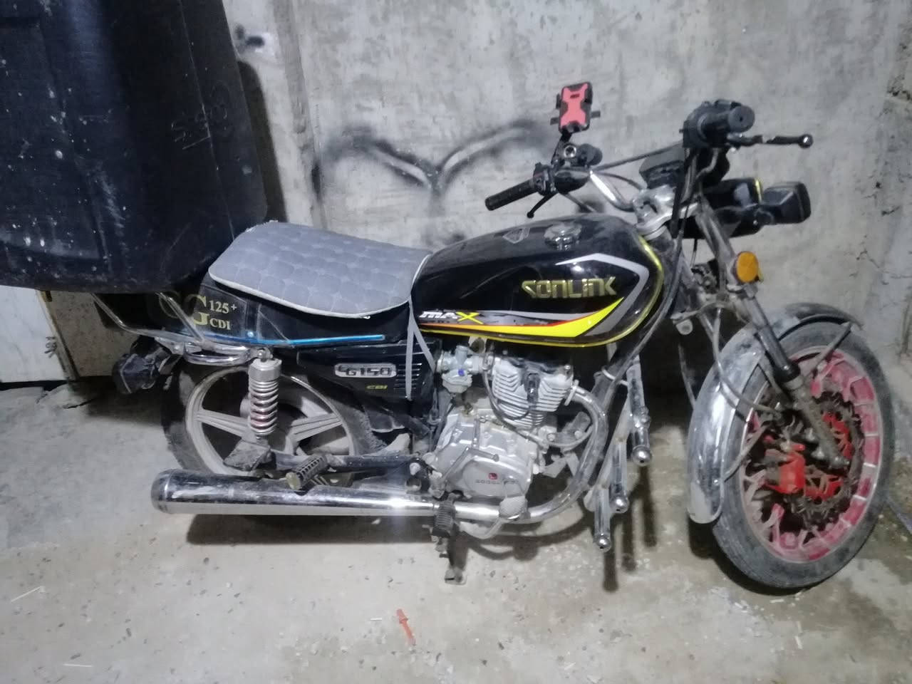 سلام عليكم من رخصة الادمن المحترم دراجه ٤كير تايرات جوبلس مكينه ناعمه ما مفتوه برغي موديل 24 نضام بصمه كهربائيات كلها شغاله سعره 600 وبيه مجال قليل العنوان الحسينية الراشديه *********** واتساب فقط ومتواجد عل فيس المو شراي لا يكسر بسعره
