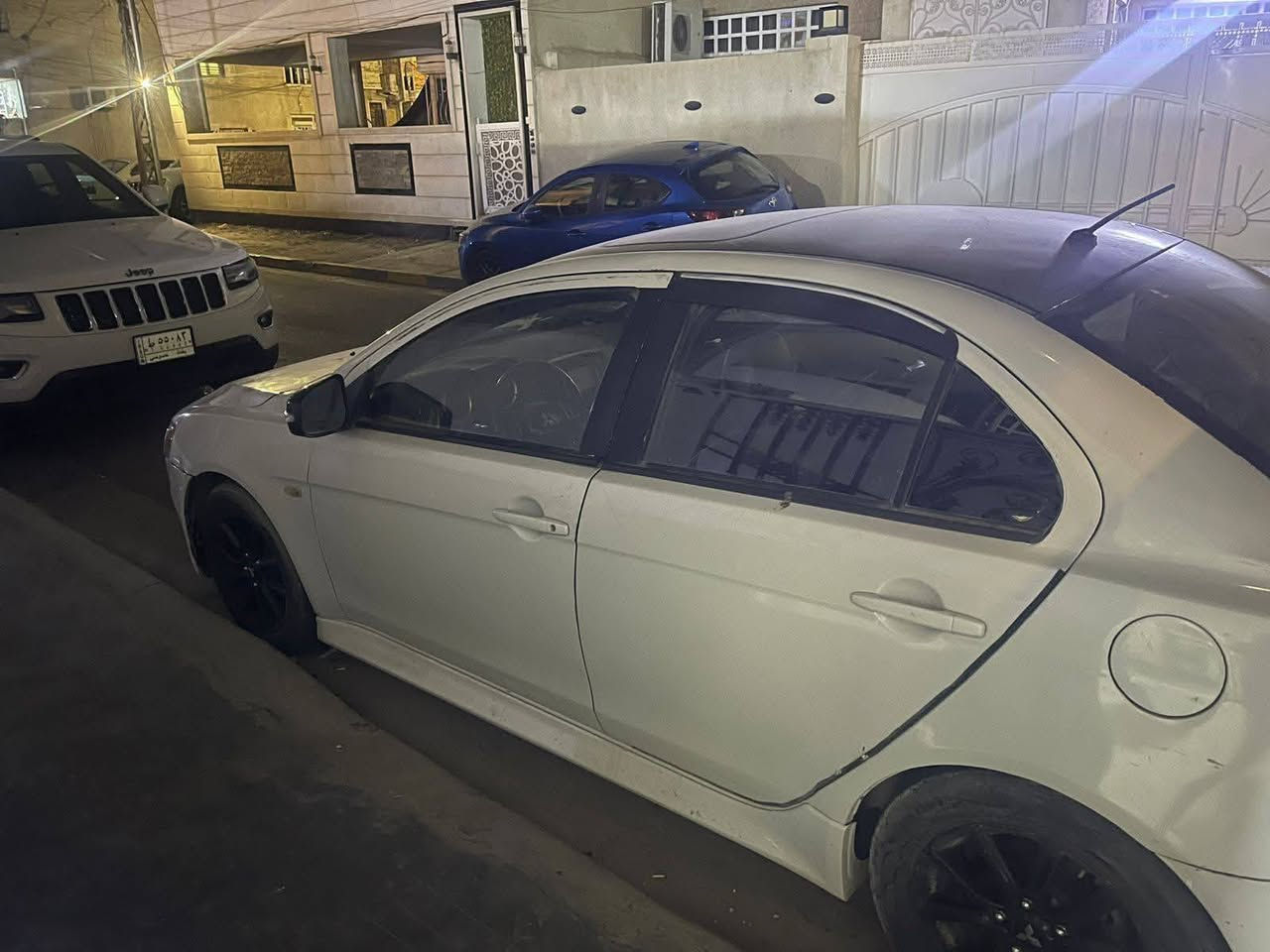 السلام عليكم لانسر 2017 رقم بابل. انكليزي بسمي   تحويل مباشر سياره وارد امريكي  سياره نضيفه واحد عله واحد فول  ماعده  البصمه. ماشيه 160  مكان سياره  بغداد.  سيديه.     استفسار.   ***********.  السعر 85وبيه  مجال
