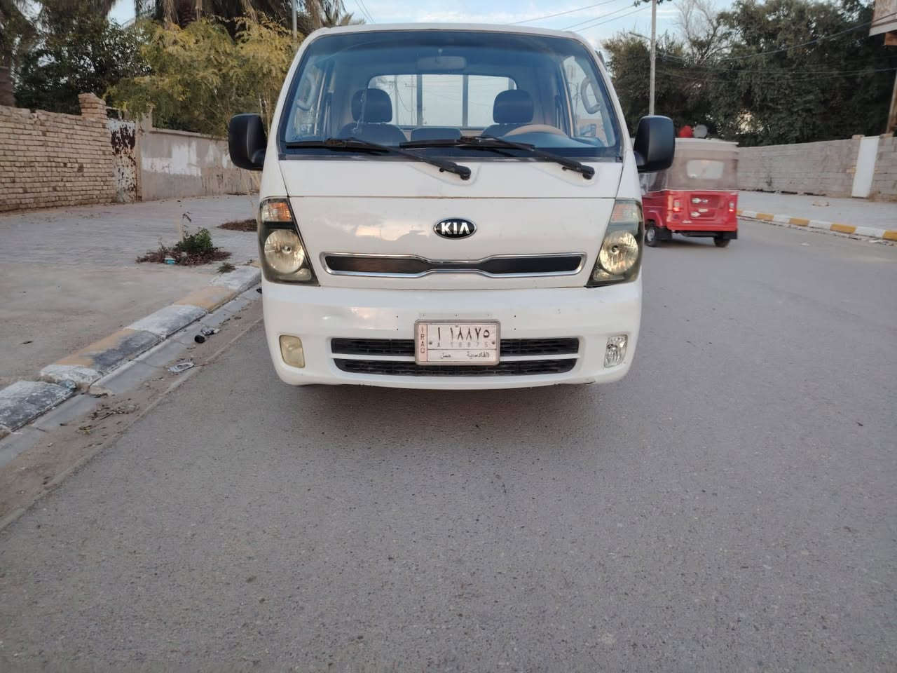 كيه موديل 2015 كير اوتماتيك
رقم قادسيه مشروع وطني تحويل بكل المحافظات بأسمنه

كير مكينه حداديه تخم تاير كفاله كفاله كفاله🔥🔥🔥

رقم شاصي واضح كوضوح الشمس😅

مكينه 2700 وكير مسكر اوتماتيك ويده ايد مال مسكر 

شاشه دشبول مسكر 

تحكم ستيرن شاشه تاب مضخم صوت 

تبريد ثلج وتدفئه 

السياره على وضع الشركه وحته لبيبان ما مفتوحه 

السعر 100 وبيها مجال قليل 

وشرط السياره احلى من صور بهواي تجي تشوفها ماعجبتك تاخذ مصاريفك 

العنوان واسط قضاء الحي 

‭٠٧٨٧ ٤٣٣ ٥٠٣٣
