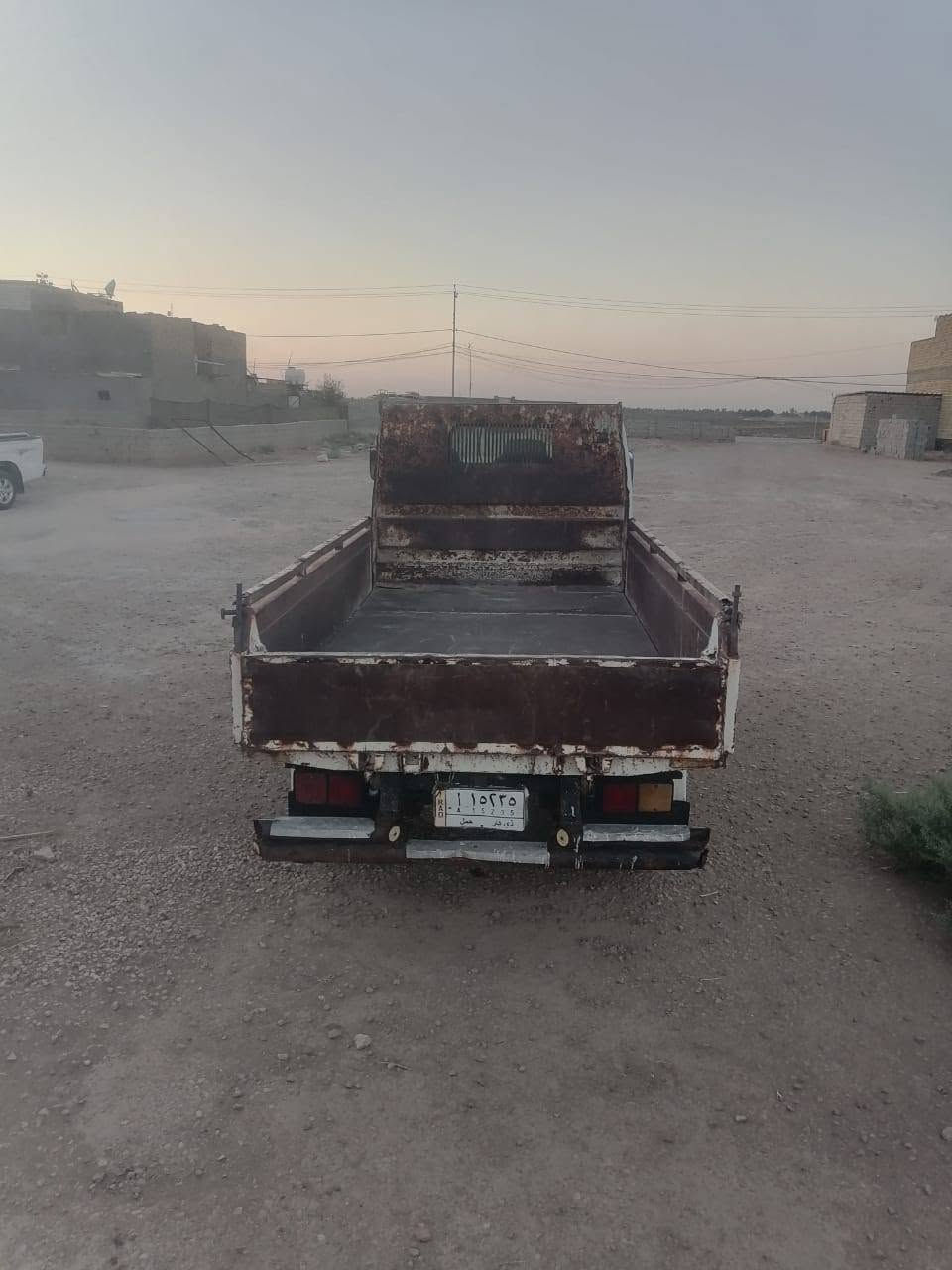 سلام عليكم ازوزه للبيع مال مستعجل مكاني نجف ***********

