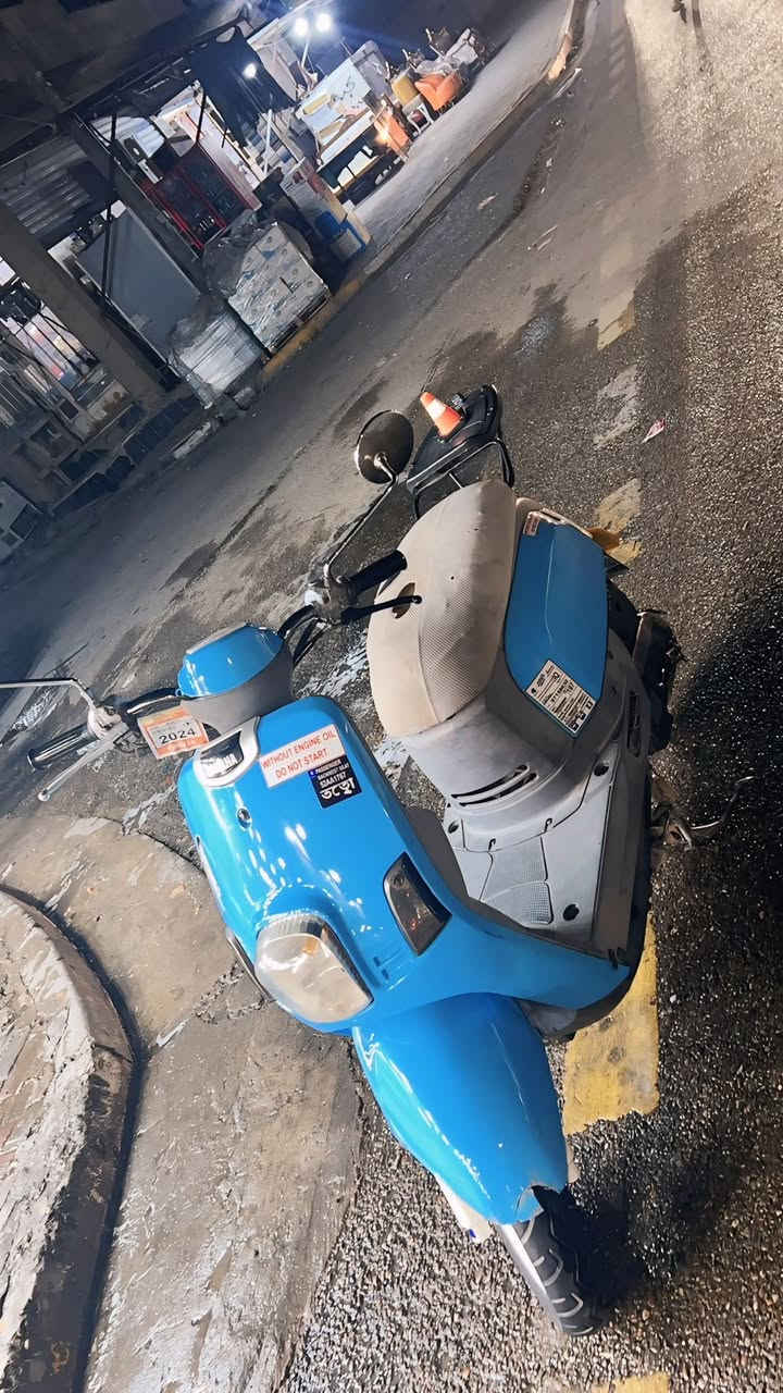 سلام عليكم دراجه للبيع بوليس مكفوله كفاله عامه مكان الحريه رقم ***********
