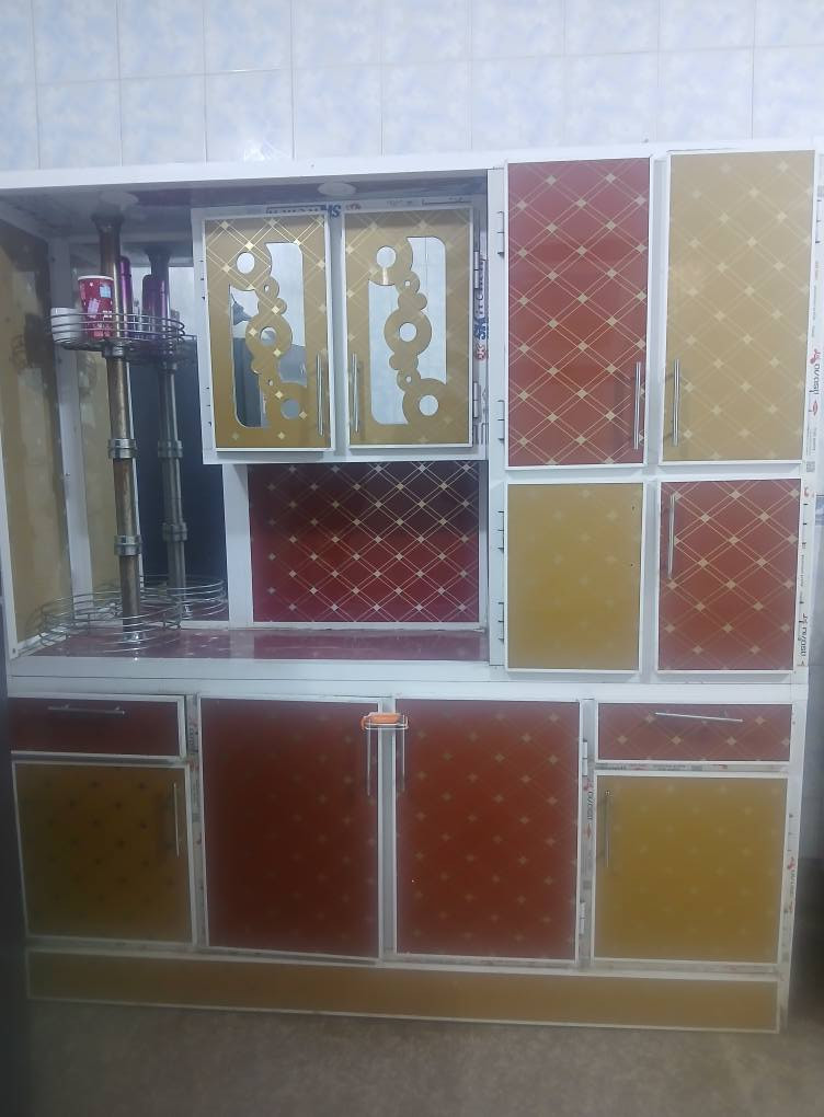 كاونتر ابو السله  مستعمل
 طريق ابو الجاسم السعر ٢٥٠ الف 
***********
