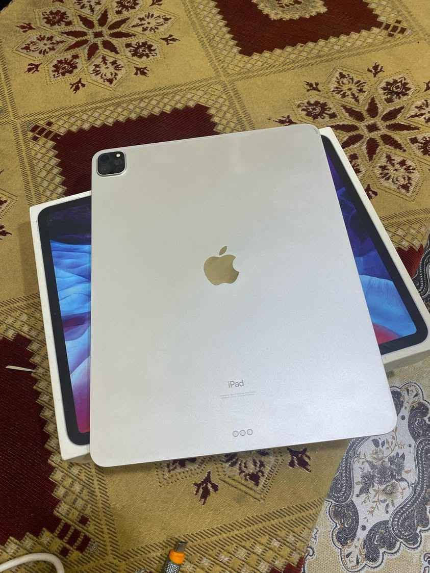 iPad Pro. 12,9 جيل رابع
ذاكره 128
سعر. 650 البصره شط العرب جباسي 
رقم. *********** البصرة, العراق
