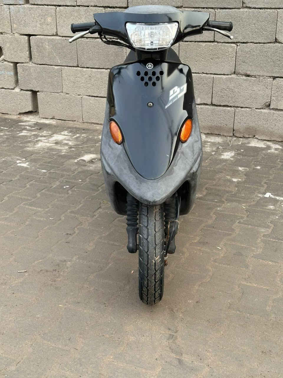 السلام عليكم 
دراجه تسع زروف يباني مامفتوحه كامله سلف هندر اشايره كهربائيّاته كله شغاله دراجه نضيفه ومال حاويه للبيع السعر 500 مكاني ابو لخصيب *********** البصرة, العراق
