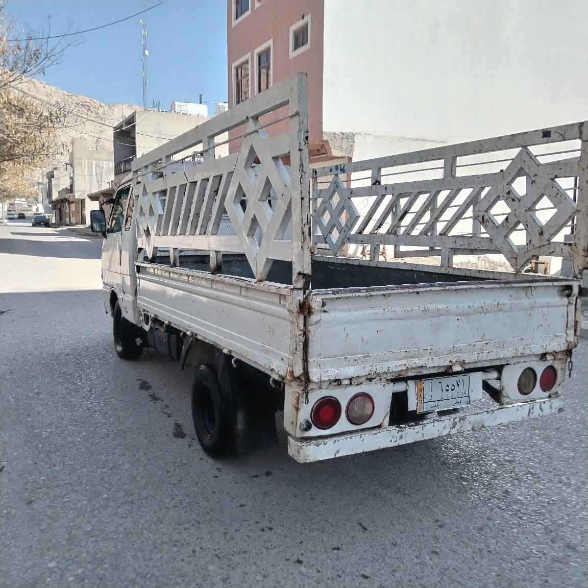 دوتەنی  کیا  مکێنە  2700   هەکەلی  لەبەرجاوە  گێڕو مکێنەو اکسل  بەشەرت  سەونەو حاسبە لهگەڵە  24گڵا  لدەربنێخانم  ماڵێ  کەسابەتە گاز هەرناخوات *********** دار بنديهكان, السليمانية
