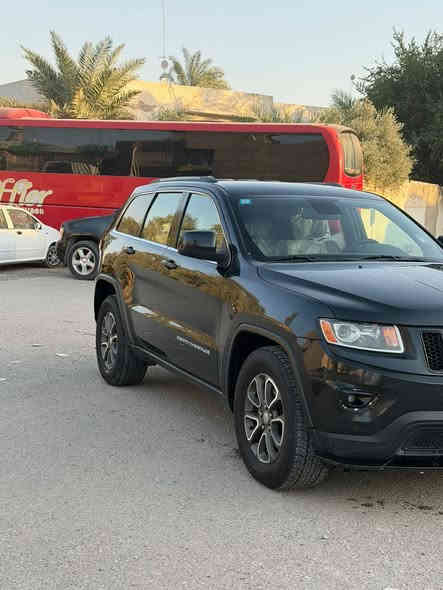 سلام عليكم 
جيب موديل 
٢٠١٤ المرغوب 
مكينه ٦ سلندر ٣٦٠٠
ماشيه 
١٢٣ الف 
سياره جديده 
السياره احلا من الصور 
كلين تايتل 
بدون حادث 
مكفوله 
السونار مرفق ويه المنشور 
بيه بس بارد 
رقم جديد 
هزه جديده
سنويه جديده 
بسمي 
السياره مكفوله مكينه كير وكشر عد البارد 
تخم تاير جديد صدر جديد 

السعر١٩٥ 
***********
