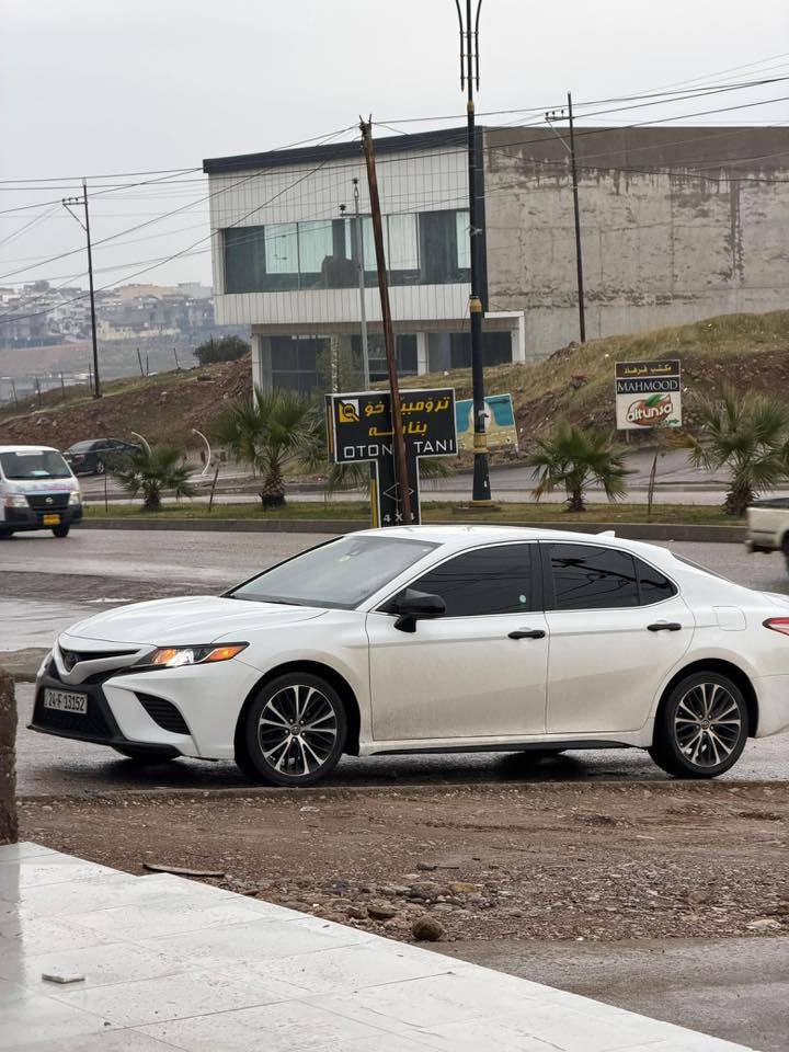 Camry 2019 Se
5قتعه امریکی بئ ئیرباك 
بچم کپس دو قتعه تعدیل
گیر و مکینه ب شه‌رت 107meli
نرخ/ 186$ و مجال
عنوان /ئاکری
واتساب/ ***********
4T1B11HK6KU229257
