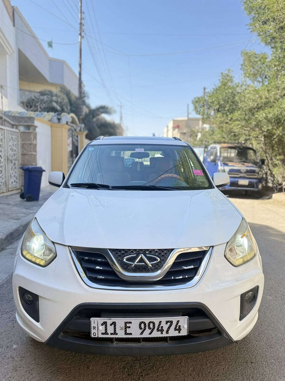 فول واحد على واحد كفاله من الضربه والشواصي واللغود والكير والمحرك ماشيه قليل وحقيقي 98 الف وباسمي شخصياً رقم وهزه وسنويه جديدات ولسياره الصدر والتبريد وتخم تاير جديدات وجاهزه مابيه اي نقص تبريد شغال بلادي ولسياره مابيه نقص كامله من كول النواحي يعني الف ماتصرف عليه السياره رقمه الجديد والستريت لل2031 يعني كبل تحول والهزه ما صاقصه. السياره بيه مكانات صبغ مال خياس ملكطات يعني مو صبغ حزام ملكطه مكانات كد شبر هيجي يعني السياره جديده كولش حتى دوشمه حلوه ولسياره  مابيه شي السياره محرك 1800 لا تبخير ولا صوت كير كهربائي ستيراد خاص ولسياره رقمه بغداد الانكليزي ومكانه بغداد الامين الثانيه وسعره ب53 وبيه مجال حك الجيه والعمله  ***********
