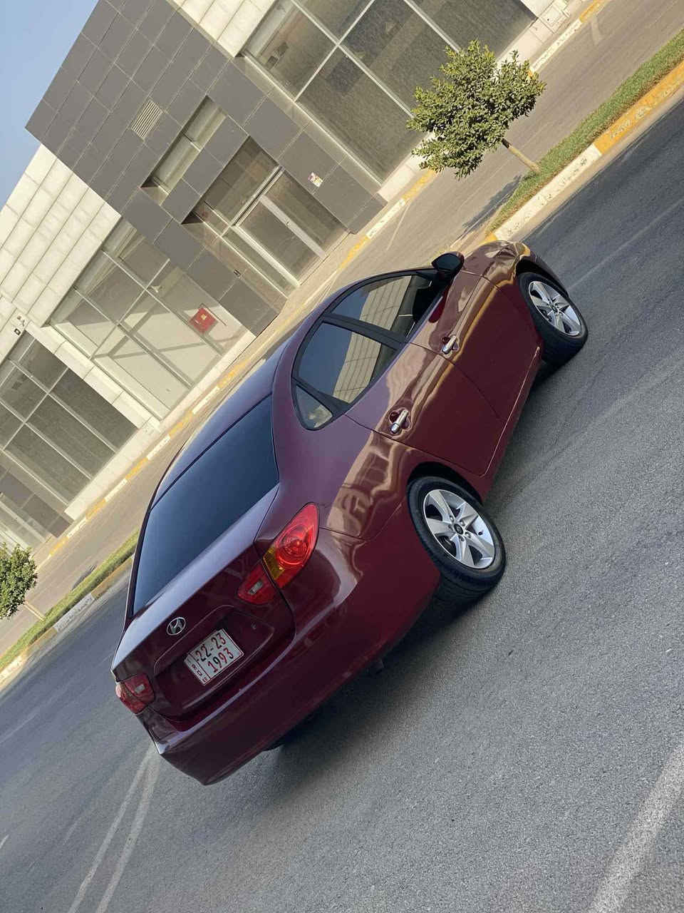 ساغ ساغ دوبەییە موس و براوە بەشەرت
مۆدیل ٢٠٠٨
گێر و مەکینە و تەبردید سارد و گەرم بەشەرت
عام پەمپە بۆ جوانی تەنها لێدرانێکی پشتی هەیە پێشی کەپسە ناو شانەکانی هیچی پێوە نیە بێ لێدرانە
گێر تۆماتیک
٤٨$ مجالێکی کەم
0750 4297768 سوران, أربيل
