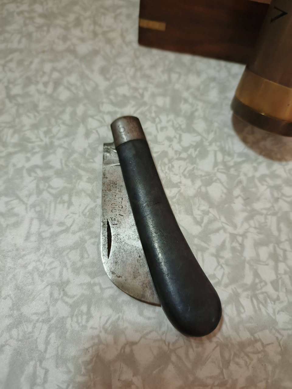 مجموعه قطع مميزه دربيل نحاس وبواصله نحاس وموس السعر للمجموعه كامله 40 دينار شامل التوصيل والله يبارك لصاحب النصيب


**إذا كنت صاحب هذا الإعلان وتريد حذفه لأي سبب، رجاءا أرسل رسالة إلى الدعم الفني**