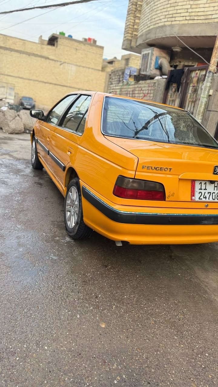 للبيع بيجو بابل 2025 
ماشية 18الف
المواصفات/
1ـ تحكم ستيرن
2ـ شاشه
3ـ كامره 
4ـ حساسات خلفيه
5ـ كشنات الاماميه كهرباء
6ـ ايرباكات عدد 2
7ـ ABS
8- الايت الأمامي auto matek
9- حساس بالماسحات عند المطر 
10- اربعه دسك 
11- مري شفط+ اشاير بالمري 
12- محرك 1800 فرنسي
السيارة مكفولة كفالة عامة من كل شيء 
رقم بغداد باسمي 
السعر95 وبيه مجال 
العنوان بغداد مدينه الصدر ***********
