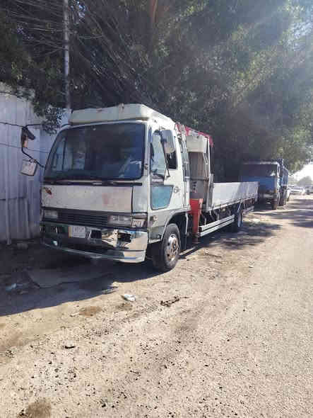 سلام عليكم هينو طيره ٧٠ عادي رقم بغداد بسمي تحويل ثاني يوم السياره يرادله ترتيب سعر 145 بيه مجال بسيط مكان حله جبله ***********
