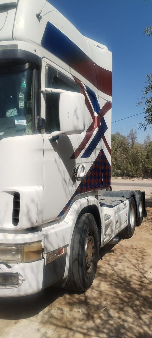 سلام عليكم البيع سكانيه سنكل بلادي باج بطن بلادي مكينه 8 الحجم 530موديل 200 ***********
