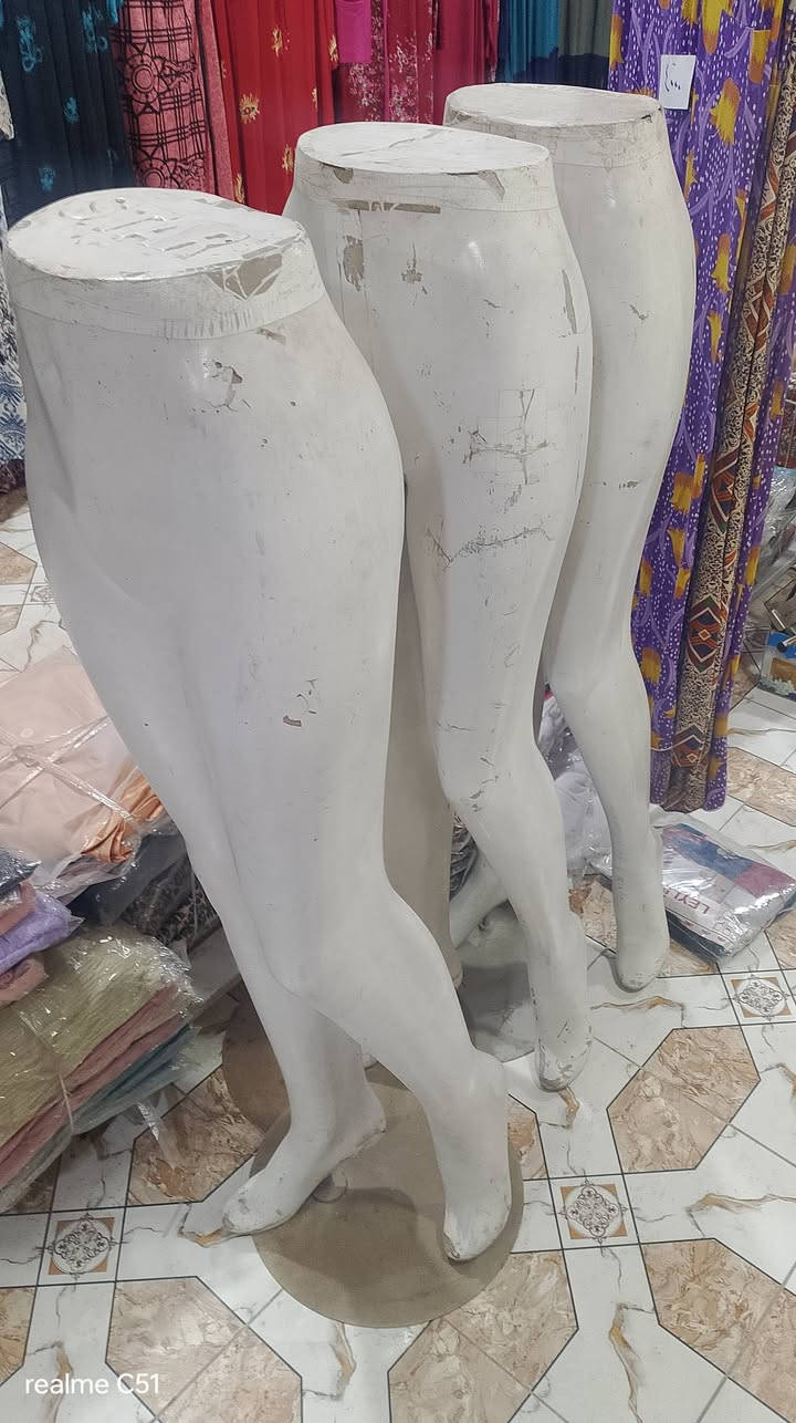 سلام عليكم. ملكانات اقدام بحاله جيده سعر القطعه15000
واذا كلهن السعر يختلف.النجف .خان المخضر


**إذا كنت صاحب هذا الإعلان وتريد حذفه لأي سبب، رجاءا أرسل رسالة إلى الدعم الفني**