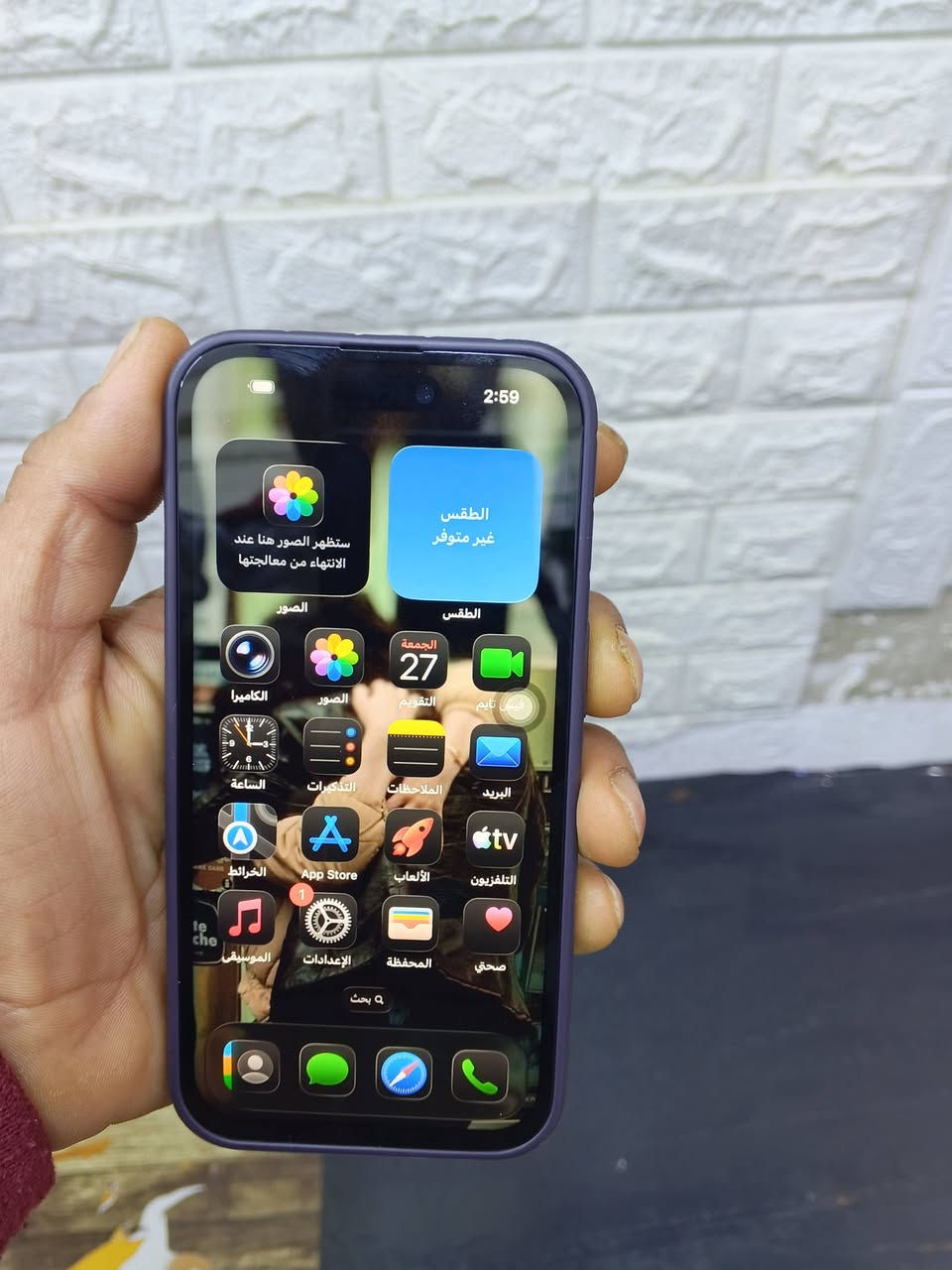 14 برو الصغير مبدل شاشه فقط بطاريه 95 اذكره 128 كله شغال شريحه الكترونيه رقم ***********
