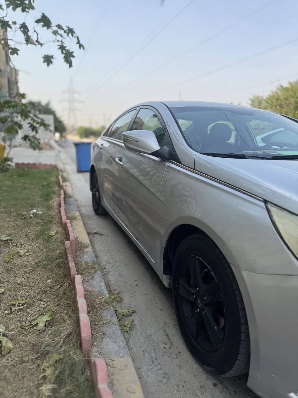 سوناتا 2012وارد كوري اي حادث مابي مواصفات تبريد قطعتين اشاير بلمري تدفئة كشنات حساسات قفل كير مكان السيارة بغداد السيدية رقم ‭0789 243 3937‬
