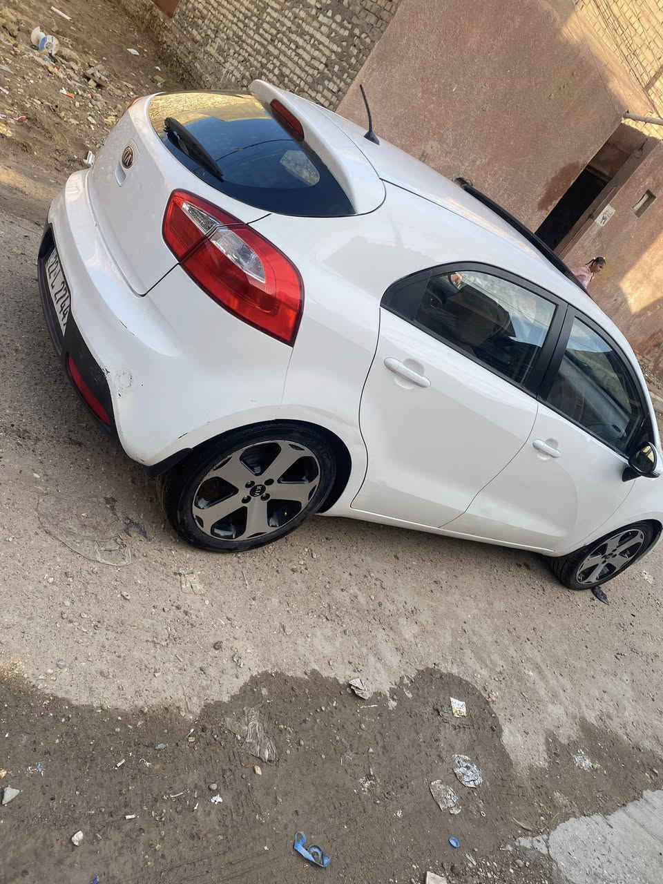 سلام عليكم كيه ريو اج باك مديل 2013 ابيعها على حادثها  سياره فول مواصفات  رقم اربيل دولي جديد تحويل ثاني يوم هزه جديده عنوان بغداد سعر مناسب ***********
