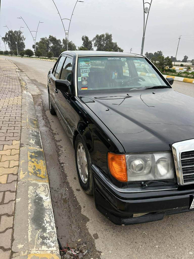 سلام عليكم ''
سياره  مارسدس موديل ٩٠ سياره كامله مكمله ميحتاج الها ربع صرفيات كامل مكمل باتري دهن تايرات بدون اي نواقص صالون غرفتها اتخبل واحد ع واحد كامره موجود بيها كلشي كامل سعرها ٧٣ وبيها مجال بسيط وسنوية لحد ٢٠٣٠ جديده ' رقم صاحب السياره *********** حيدر خناقين, ديالى
