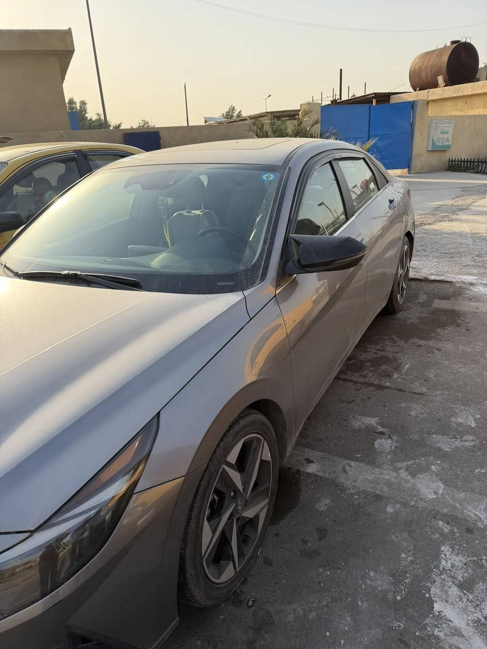 السلام عليكم
النترا 2023 هايبرد   ماشية 86 الف 

مواصفات 

كشن سائق كهربائي 

تدفئة ، تبريد  

رادار امامي ،.رادار خلفي

تحديد مسار 

فتحة 

تشغيل عن بعد 

ترحيب 

شاشة متصل 

توقف ذاتي 

داخل ابيض 

حادث امريكا

جنطة تبديل و بارد جاملغ ايمن

حادث بالعراق ( جاملغ ايسر و شويه من الباب حادثها باقي ما مصلح ) 

مكان السيارة 

الحرية . الدولعي 

السعر 145 $ و بيها مجال 

للاستفسار ***********
