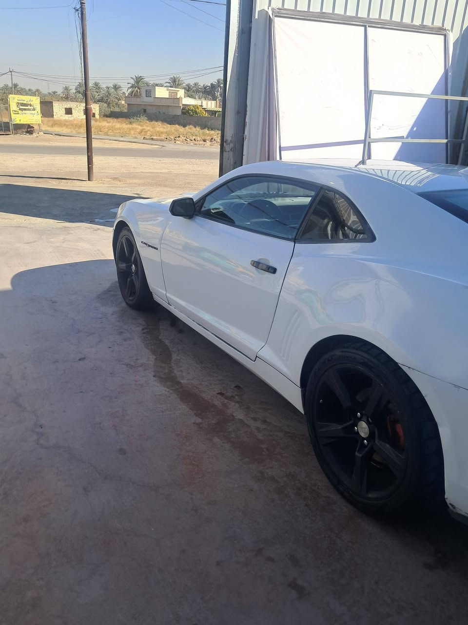 سلام علبكم كمارو ١٤ RS  سياره حلو محرك كير كهرباء نعمه تخم تاير صدر نضيف مضبوغه حزام رقمه نبار سسنوي 2029 بس صاحبي سياره بيع و مراوس سعر ٨٠ وبيه مجال مراوس بيشي ***********
