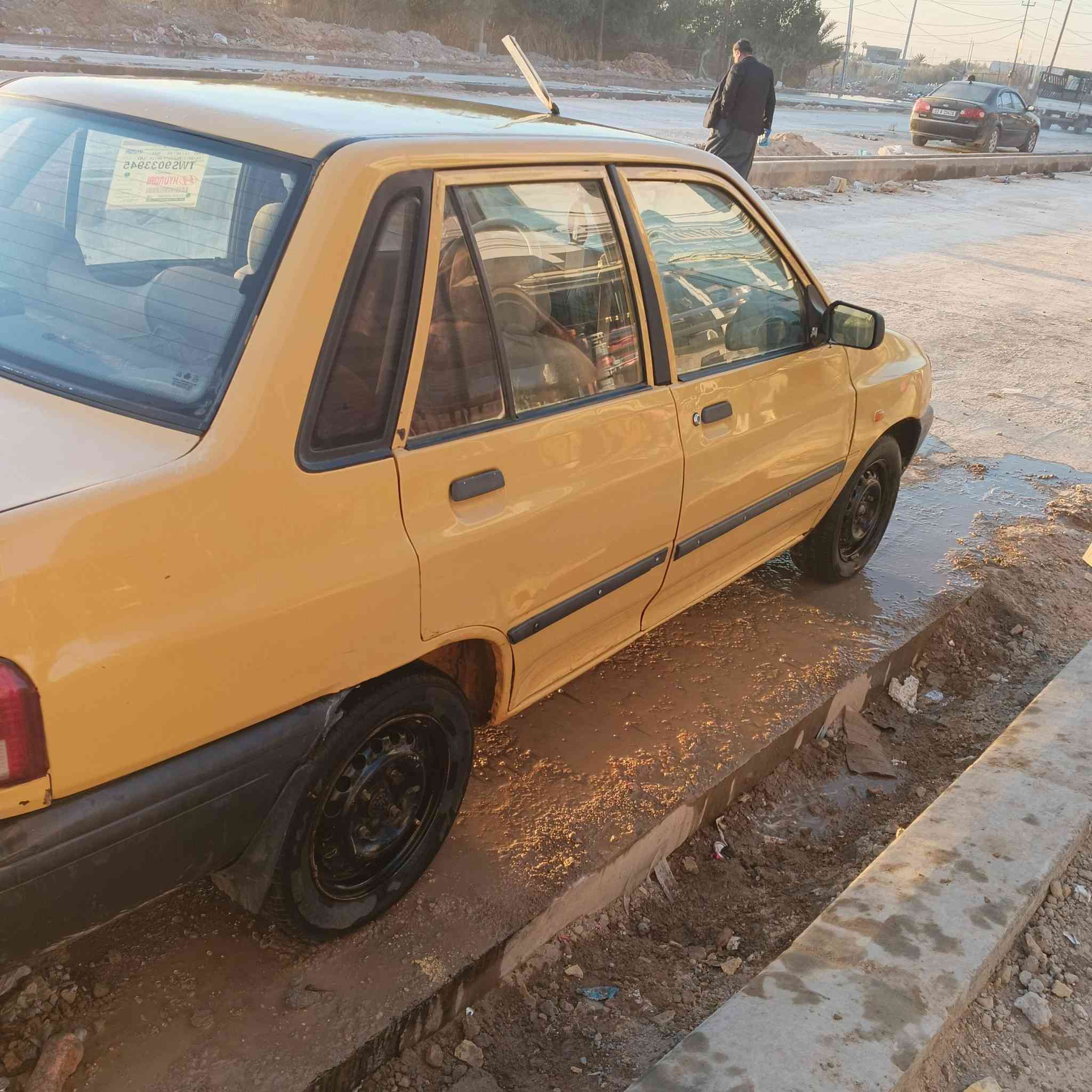 سلام عليكم سايبه موديل 12سياره حلوه كدام عينك وتجي وشوف مكفوله مكينه وحداديه وغرفه حلوه حداديه نضيفه ماذب عليه كلشي من يدك كبل لشارع مصفره هيه وخط بحث رقم نكليزي باقي على لبصمه.رقم.لقادسيه تاخذه شرط.مداور مكلف بنشر مكان لقادسيه.سعر27بيه.مجال ***********
