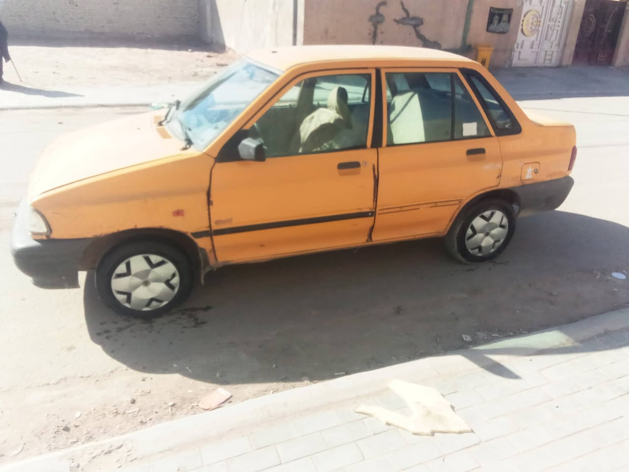 السلام عليكم البيع سايبه موديل 11رقم بغداد ألماني تحويل مباشر مكينه وكير وشاصي مكفولات تخم تاير جديد حداديه جديده كهربائيات كله شغاله سياره جاهزه السعر 15وبيه مجال الشراي مستعجل عل بيع العنوان كربلاء الاتصال على الرقم الموجود ***********
