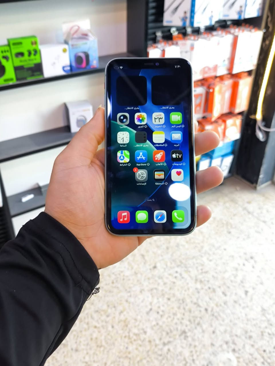 📱 ايفون 11 عادي
🔹 الذاكرة: 128GB
🔹 البطارية: 100%
✅ الجهاز شغال بالكامل من حيث:
الكاميرات 📸
دبل سيم كرت 📶
الصوت 🔊
الهزاز 🔄
⚠️ الملاحظة:
الجهاز يشتغل ويطفه وتظهر علامة آبل،
تم فحصه عند صيانة وقال يحتاج تبديل بطارية (غير متأكد 100% لكن الأغلب بطارية).
🔹 الشاشة: أصلي (ثلث خيارات) شرط
🔹 البيع على حالته (عله حطته)
💰 السعر: 100 ألف (قفلة)
📍 الموقع: الموصل - الأيسر
📞 التواصل: خاص أو اتصال مباشر
***********
