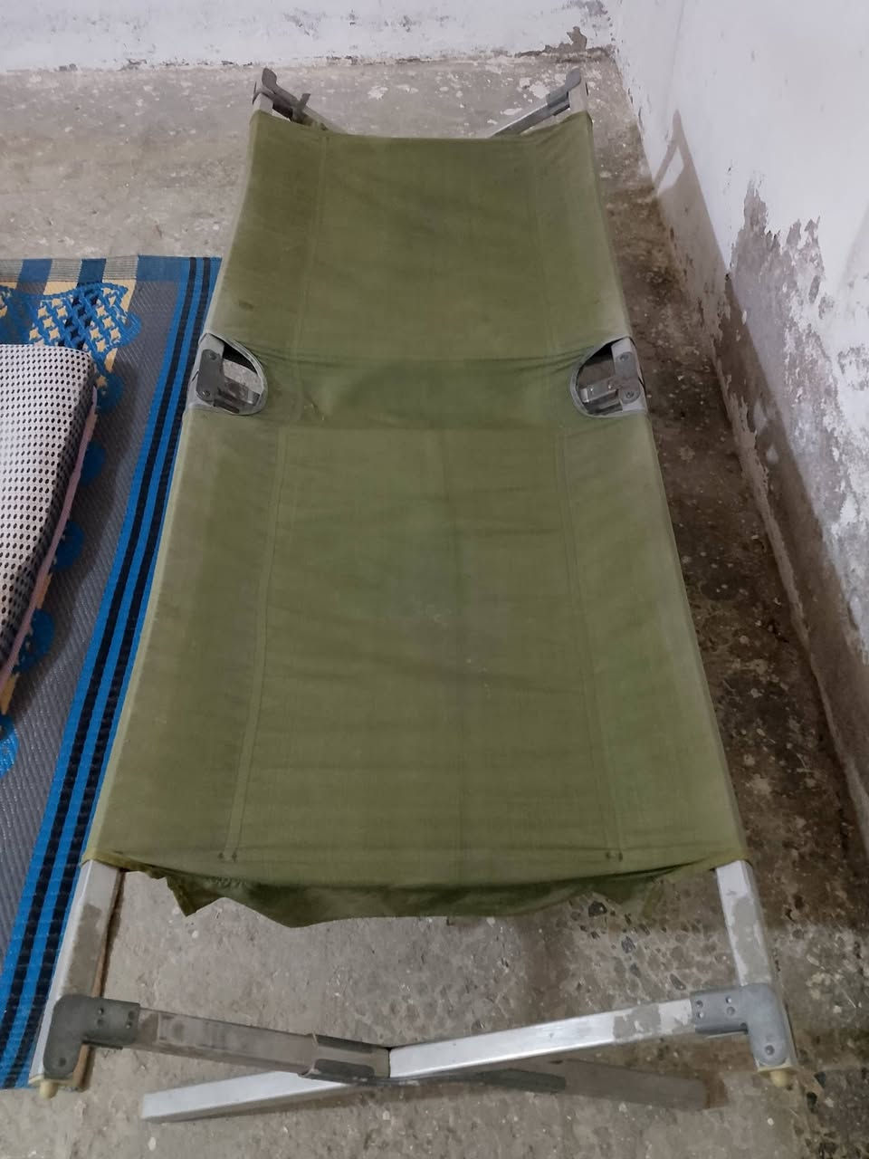 من رخصت صاحب الكروب جربايه أمريكية للبيع السعر ٥٠  هاتف/ ***********

