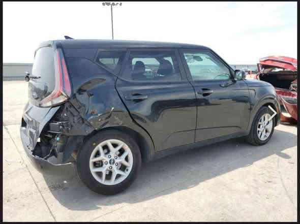 كيا صول الموديل/2023
اخت الكلين
طخه بالعراق شويه من الجاملغ ومن اسفل باب السايق
صور السونار بالمنشور
العداد/45mi
ممشى داخل العراق 2000mi فقط
شاشه دجتال
نقاط عمياء 
تحكم جهتين ستيرن
وضعيات قياده/normal/sport
شاشه carplay
مانع انزلاق
محرك 2000 دوش
ايقاف تلقائي للمحرك بالوقوف 
رادار
قيادة ذاتيه
شاشه اعطال
صور الحادث مرفقه بالمنشور
رقم اربيل
مكاني بغداد الكاظميه
***********
السعر 158 قفل 
واهلا وسهلا بالجميع🌹
