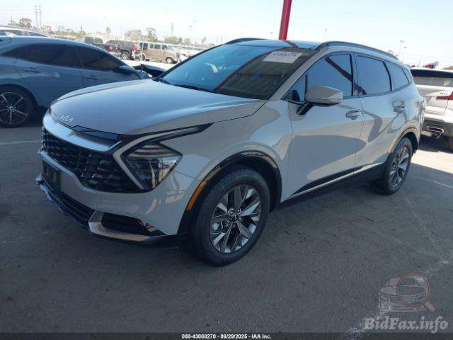 سلام عليكم 
2024 KIA SPORTAGE SX
ماشيه  23014m 
حالين السياره بألطريق بألبصره 
السعر 19500$
بعد اسبوع وتوصل  للاستفسار حيدر العبودي ***********
