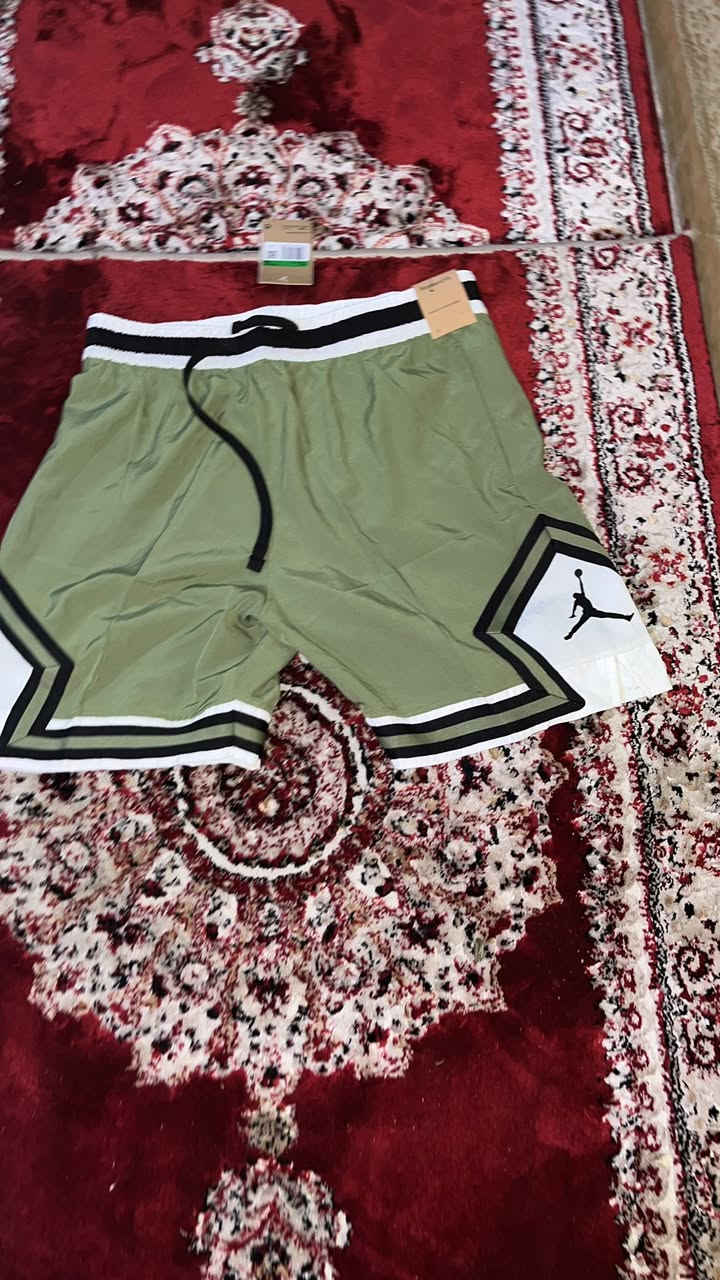 السلام عليكم للإستفسار خاص


**إذا كنت صاحب هذا الإعلان وتريد حذفه لأي سبب، رجاءا أرسل رسالة إلى الدعم الفني**