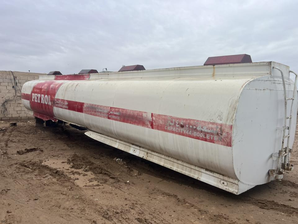 تانكي صهريج للييع حموله 43
بعده حيل جديد العنوان الانبار 
رمادي ***********
