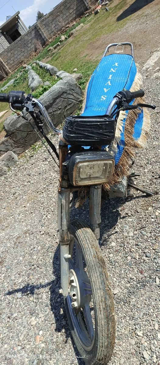 السلام عليكم ماطور للبيع شغال نشاط فول تجي تشوف بعينك السعر ٢٠٠ وبي مجال شي قليل  أو يرهم مراوس الرقم ***********
