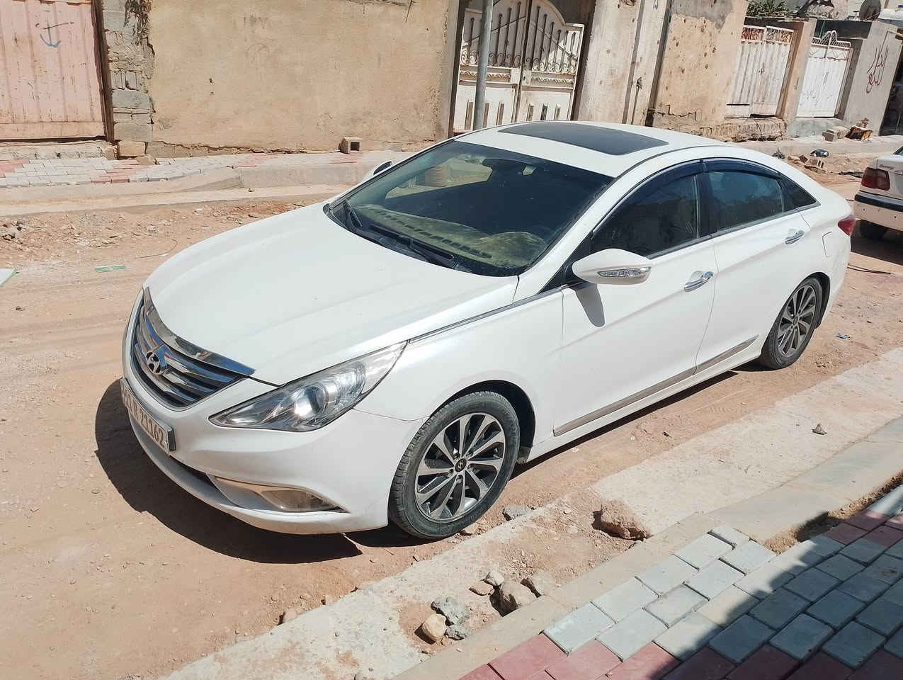 بيع اومراوس بسياره عاليه ونطي فرق سوناتا موديل 2013 امريكي حادثهه جاملخ وبنيد وبيه صبغ مكانات سياره فول مواصفات المتد رقم الهاتف *********** سياره بسمي
