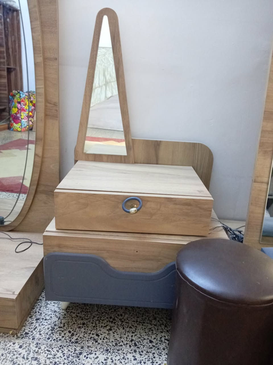 غرفه تركيه سلايد ٩ قطع مستعجله للبيع  🎀 الكنتور  والسرير مفتوحه رجاءا بس للجادين


**إذا كنت صاحب هذا الإعلان وتريد حذفه لأي سبب، رجاءا أرسل رسالة إلى الدعم الفني**