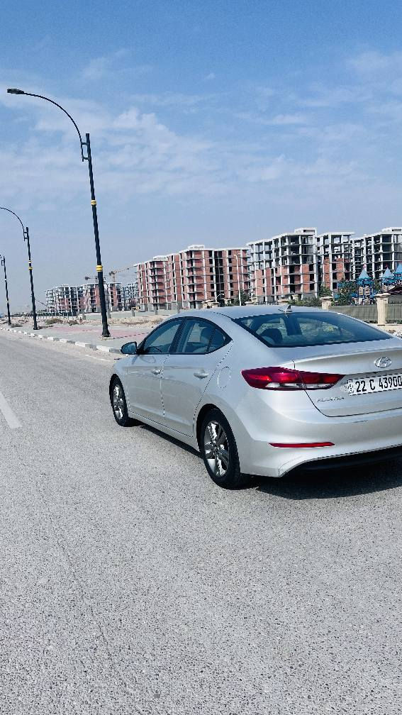 الانتره وارد امريكي 20170بسمي رقم اربيل  تريد تحويل احول  داخله بدون حادث غرق تعمل  اي قطرت ماي ما داخله للغرفه سيار
هنا بلعراق صار بيه صبغ داير يعني جوه قبق البانزين ولباب  صور الحادث بلعراق عندي بس كلير علمود يتوحد الون بس ينحسب مصبوغ  باقي سياره كفاله ع ايدي  السعر 128   مكاني البصره ياسين خريبط *********** البصرة, العراق
