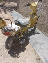 بايسكل شحن • شغال • بدها بطاريات