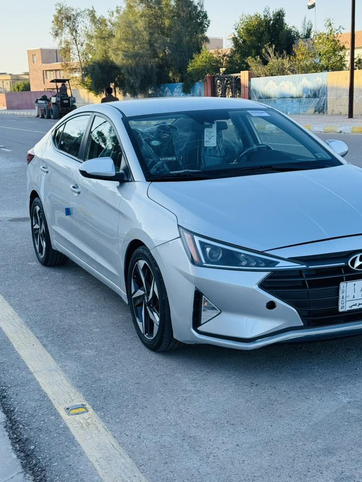 للبيع النترا 2019 رقم واسط تحويل مباشرة سيارة وراد امريكي حادثها موضح بلصور فقط  فقط قبق الجنطة بدون ايرباك والبنيد مبدل اصلي وكالة ليبل سيارة جاهزة ع الاخير مكينة كير تخم تاير شرط زيرو حدادية 100‎%‎تبريد ثلج❄️ سيارة موصفات رادار قيادة ذاتية 3وضعيات قيادة شرط احلى من الصور ماشية 164 حقيقي شاشة ابل كار بلي سيارة ع ايدي شرط ماناقصها برغي مال جناي السعر125وبيها مجال العنوان واسط للاستفسار ***********
