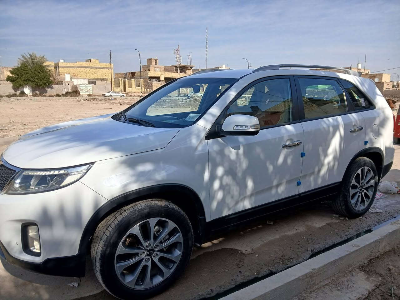 السلام عليكم
سورنتو خليجي ٢٠١٥ مكفول ٧راكب ٣ قطع تبريد 
٤سلندر للستفسار الاتصال ع الرقم ***********
