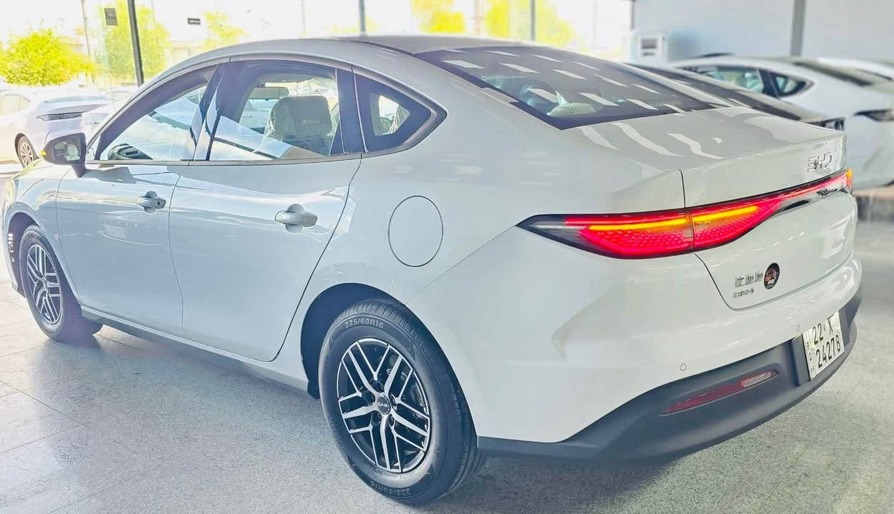 Byd seal 05
تەنیا ٧٠٠٠ كم  ڕۆشتووە
ویل كڕۆم 
سعر ١٣٤$
*********** Singapore
