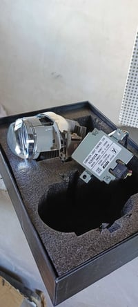 بلاديه نقصه فقط بوابه سعره 30 الف قفل هيه والكارت.. مال2021 جهت السايق...