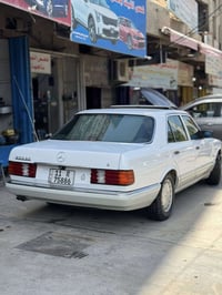 جامبو رئاسي 300SEموديل 1987 سلايد  كشن كهرباء  برده  ومواصفاتها معروفه...