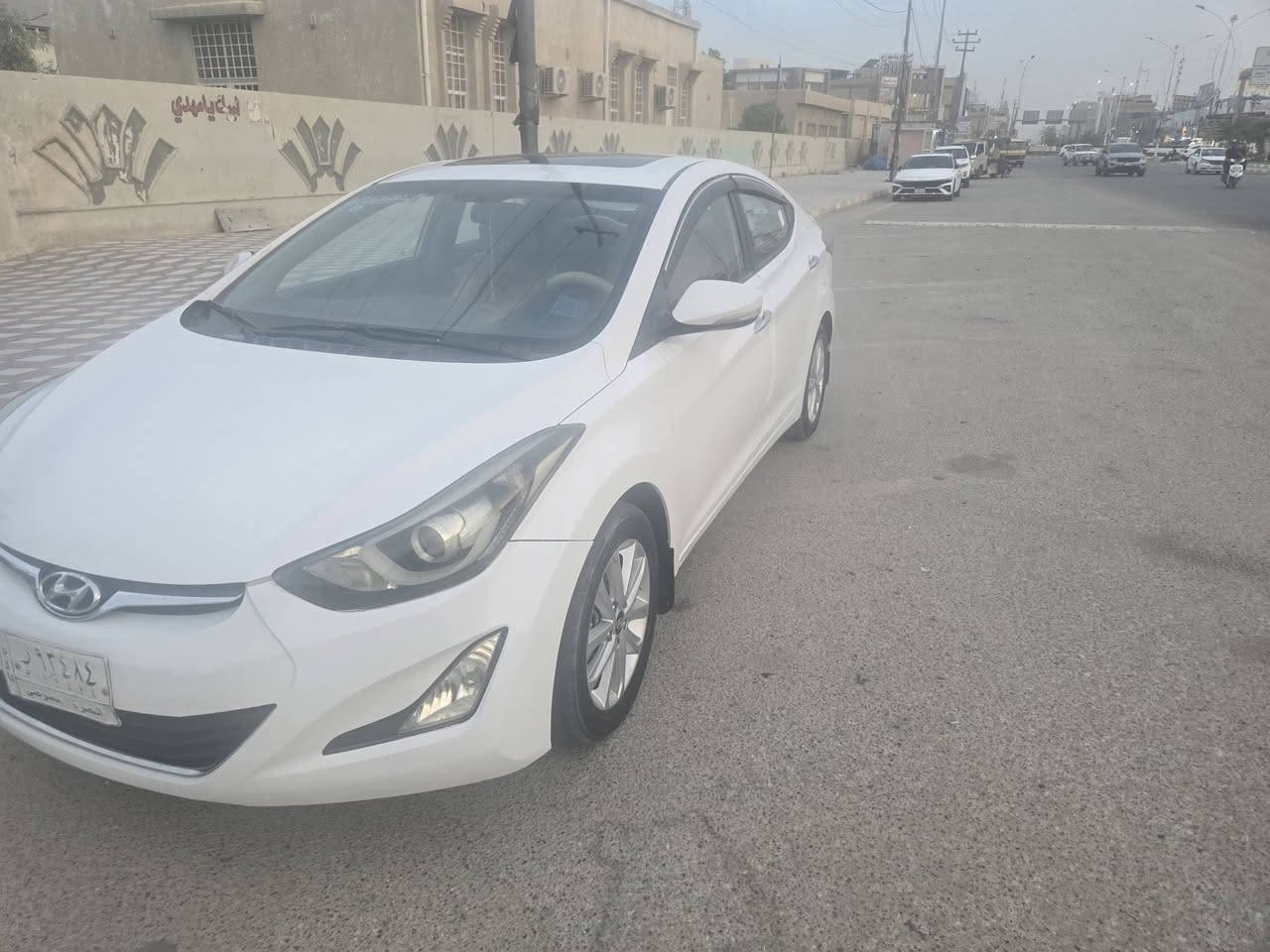 يالله انترا ١٥حرة خليجي فول مواصفات واحد على واحد عده البصمه رقم بصرة سنويه ٢٨مداور بسمي مكفوله محرك كير مكفولات ١٨٠٠سيارة سيارة حلوه وجديده وجاهزه حداديه وتبريد قطعتين وطخم تاير وكهرباءيات كلها جاهزه مكاني ناصريه المركز اي ستفسار ***********سعر١٢٧ ماشيه ١١٨
