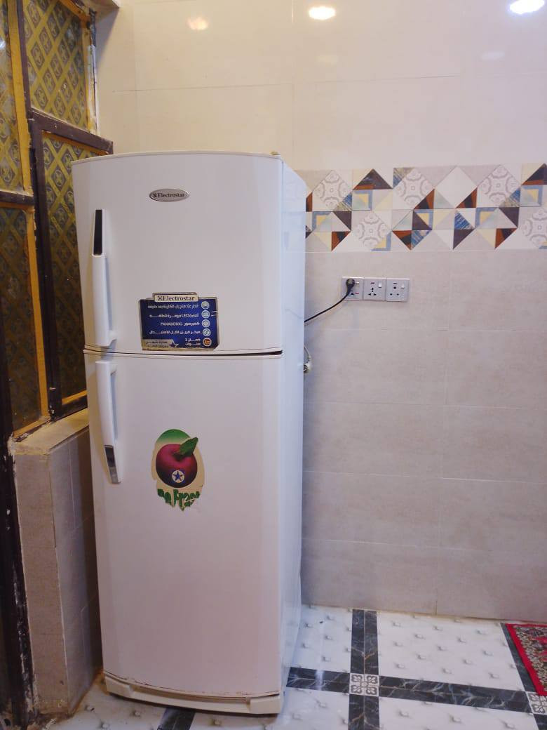 ثلاجه شرط شغل ونظافه فول سعر 170 قفل من الاخير شراي خاص مكانه شطره


**إذا كنت صاحب هذا الإعلان وتريد حذفه لأي سبب، رجاءا أرسل رسالة إلى الدعم الفني**