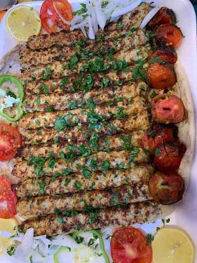 مرحبا حبايبنا وزبائننا😊😊

فلافلنا طعمها ياخذك لعالم ثاني😍😍

والكباب ولا اروع😋😋

 ( الطعم راح يظل بالبال )

🌮كباب لحم عراقي خـالـص
     درجة اولى لفة ( 1500)

🌮كباب دجاج ذبح خـالـص 
     درجة اولى لفة ( 1000 )

🍔 برگر لحم و دجاج كلاسك ( 2000 )

🍔 برگر لحم و دجاج بالجبن ( 2500 )

🍔 دبل برگر لحم و دجاج بالجبن ( 3000 )

🌮 كبة حلب لحم و دجاج (1000)

🌮 فلافل ( 500 )
🌮 فلافل مشكل ( 750 )

عنواننا / خانقين - مدخل دارة كونارة ( مقابل مجمع احمد عماد للألبسة )
وموجودين على تطبيق طلباتي للي يستخدمون التطبيق😊😊

للطلب يرجى الاتصال على الارقام
***********
***********
يتوفر واتساب
واهلاً وسهلاً بيكم😊😊

الرجاء ارسال طلبات الصداقة لنبقى على تواصل ويصلكم كل جديد من العروض والتخفيضات🤗🤗
